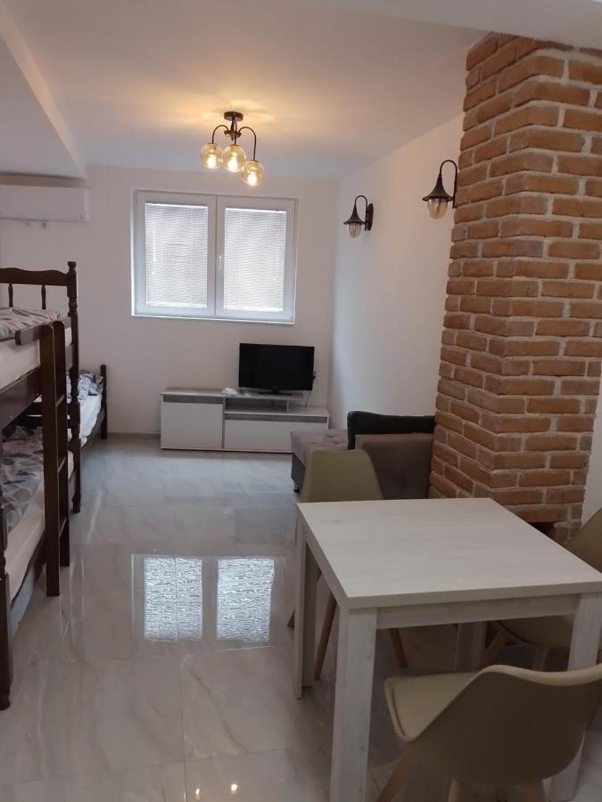 Bibi Apartament