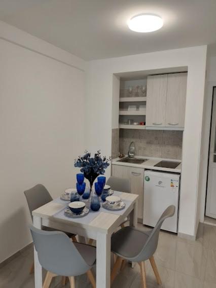 Bibi Apartament *